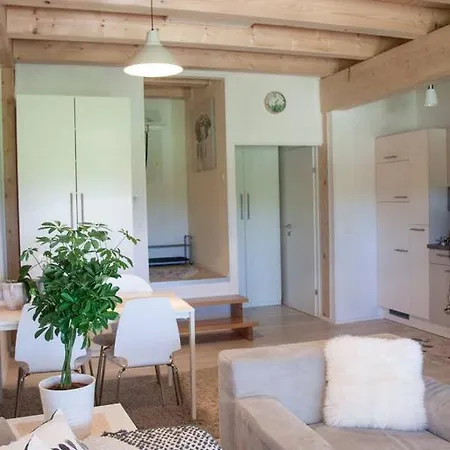 Kuscheliges Lifestyle Am Gutshof Apartman